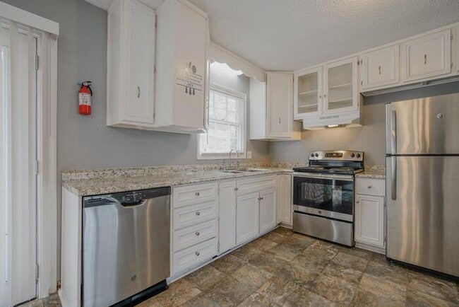 Building Photo - 155 Crystal Springs Dr