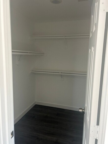 Building Photo - 8641 Peachtree St