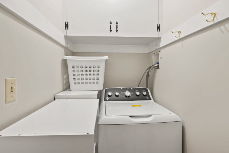 Building Photo - 200 Medford Heights Ln