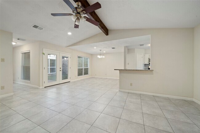 Building Photo - 12143 Stone W Dr