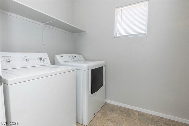 Building Photo - 4515 Grotto Ct