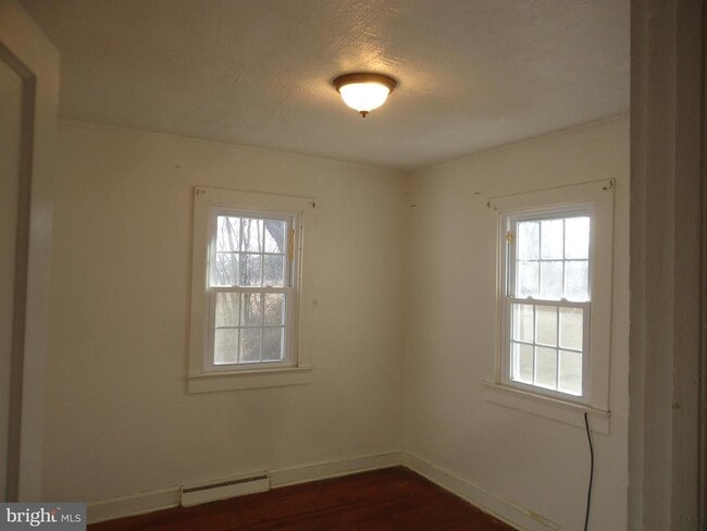 Building Photo - 37291 Grass Roots Ln