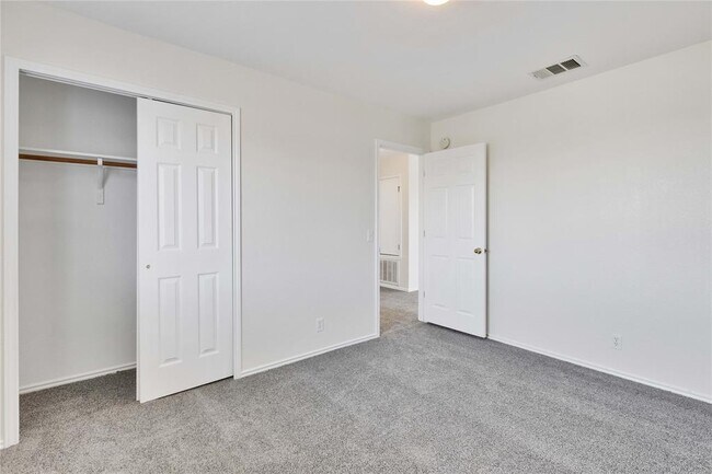 Building Photo - 14418 Pebble Run Path