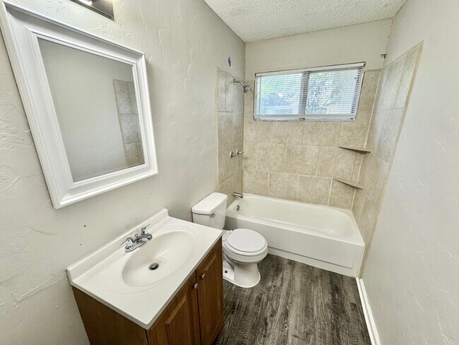Building Photo - 4446 Broad Creek Cove