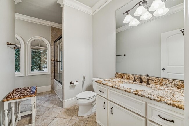 Building Photo - 170 Plantation Rd