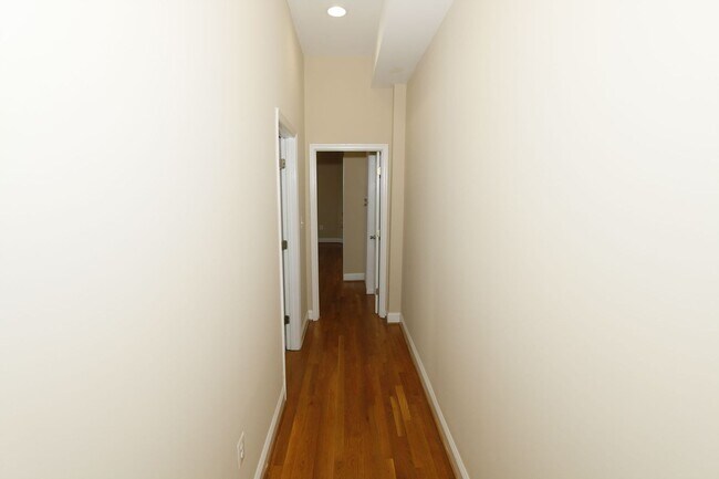 Building Photo - 1312 Euclid St NW