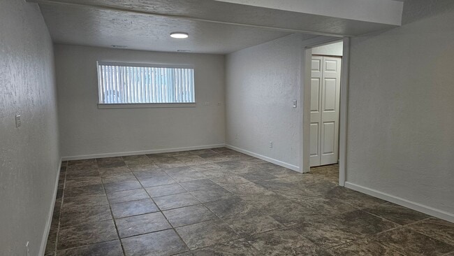 Building Photo - 4 Bedroom Bench Home Fully Remodeled