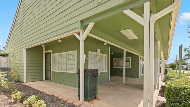 Building Photo - 14777 Wunderlich Dr