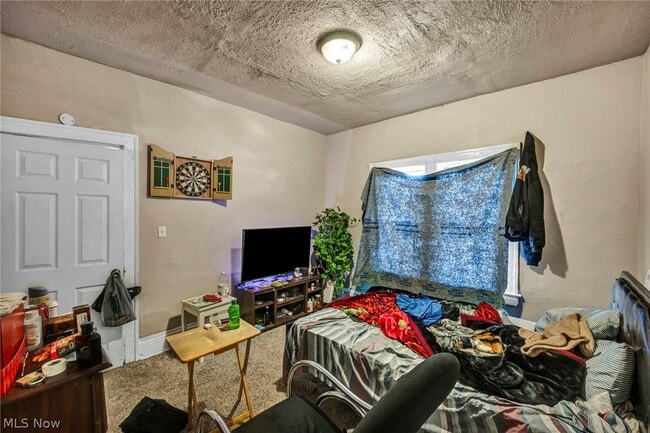 Building Photo - 3438 E 140th St
