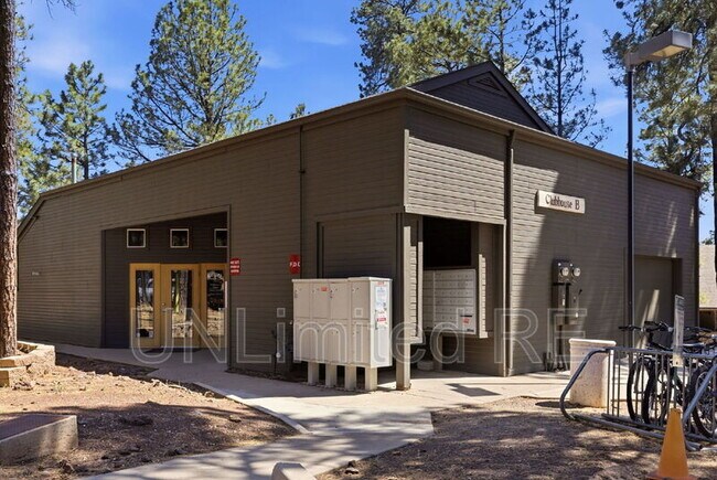 Building Photo - 1185 W University Ave