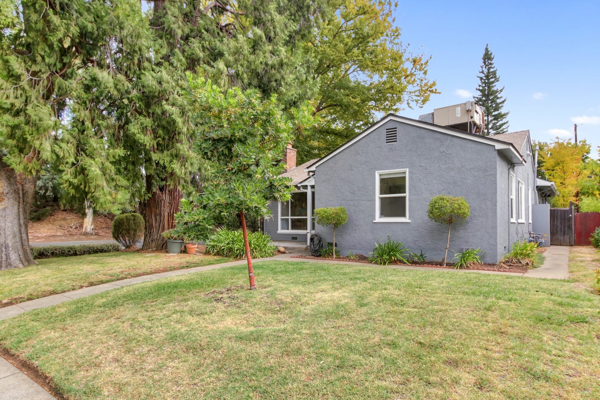 Building Photo - 47 Fallon Ln