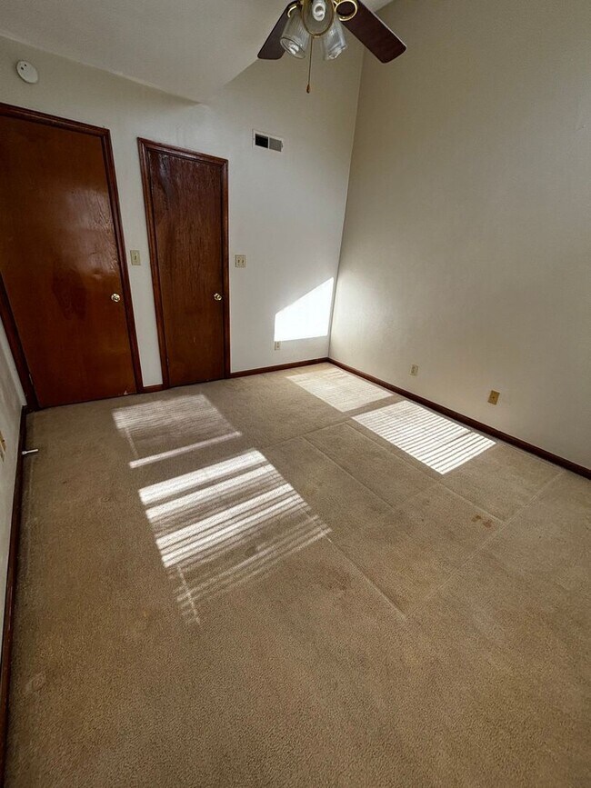 Building Photo - Baldwin Commons