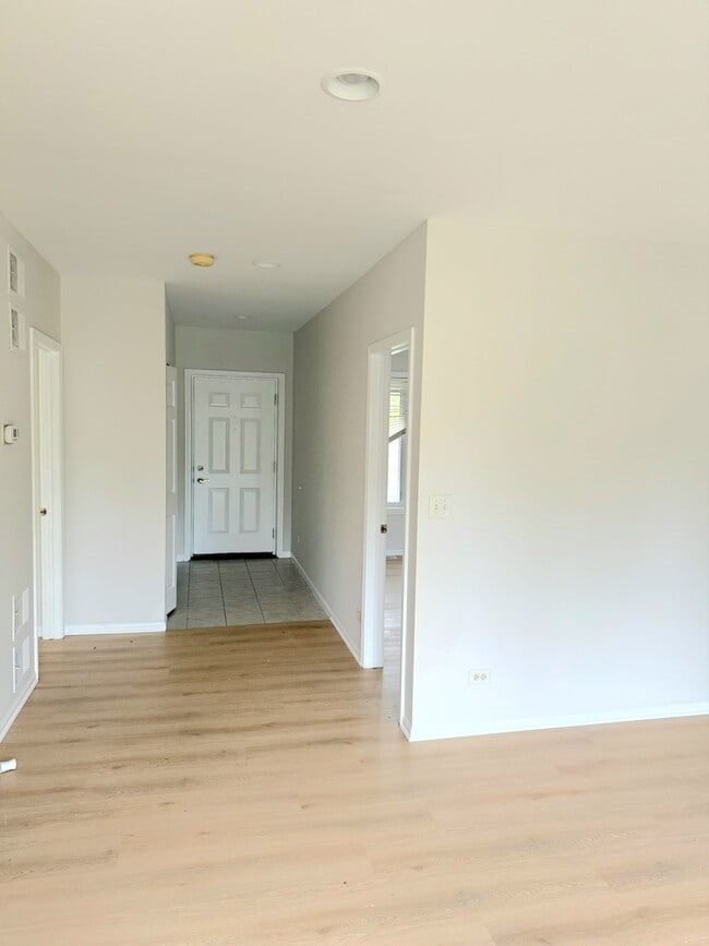 Building Photo - 5185 Grand Ave