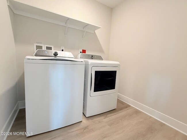 Building Photo - 2011 Wander Ln