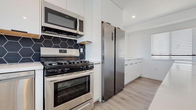 Building Photo - 1433 Westmoreland Ave