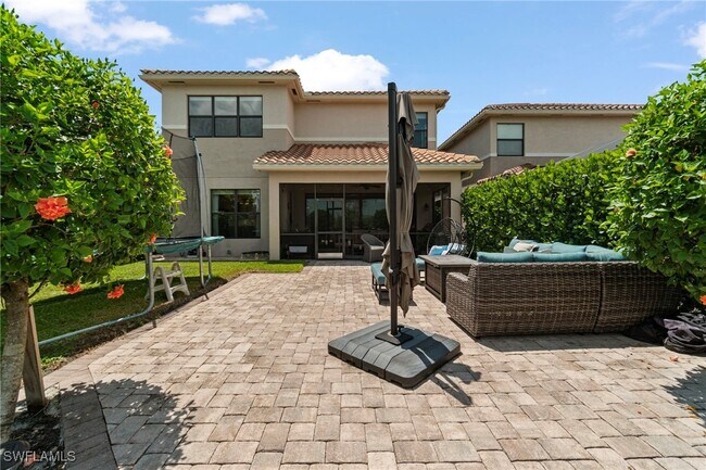 Building Photo - 3385 Baltic Dr