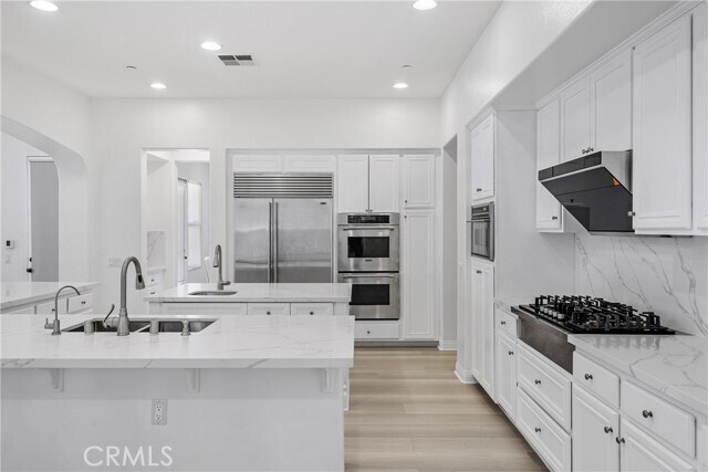 Building Photo - 26743 Mont Calabasas Dr