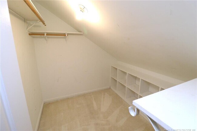 Building Photo - 119 Loch Bend Ln