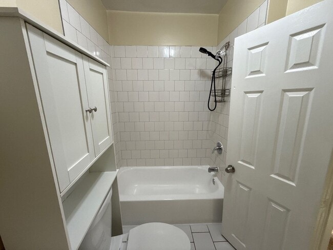 Building Photo - Two Bedroom House In Baltimore City