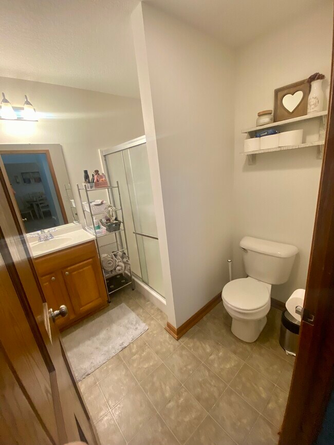 Building Photo - 23 Bobwhite Dr