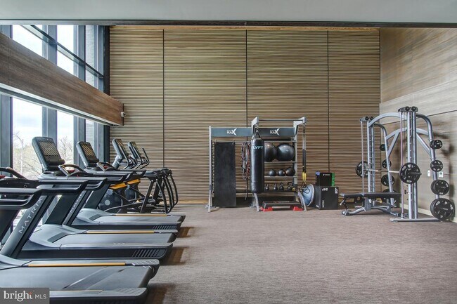 Building Photo - 1781 N Pierce St