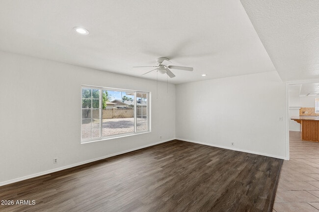 Building Photo - 4503 W Bryce Ln