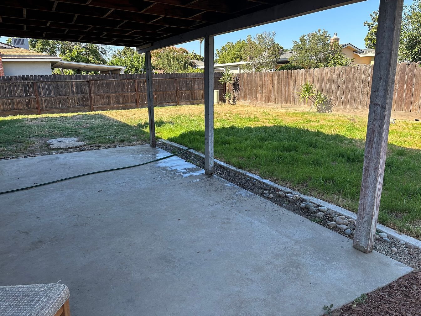 Building Photo - 4504 N Garden Ave