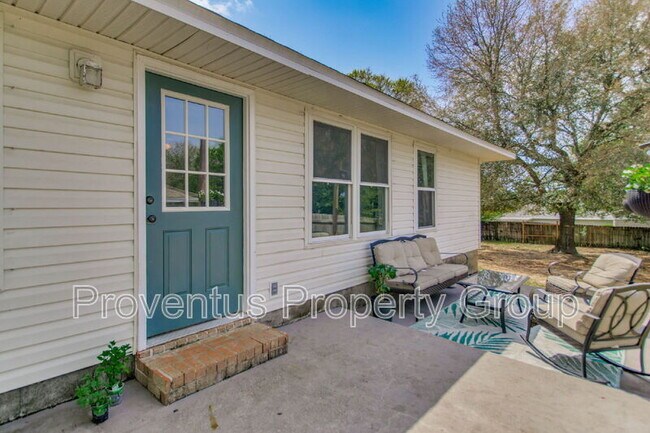 Building Photo - 3661 London Rd