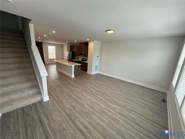 Building Photo - 10144 All Star Blvd