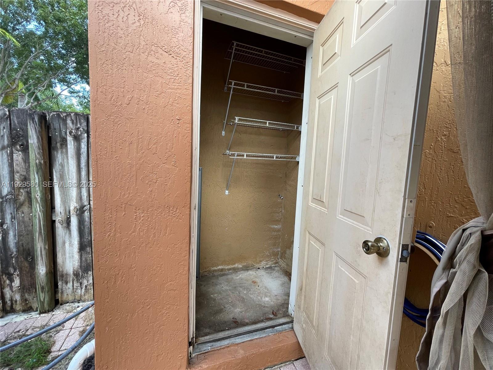 Building Photo - 8507 NW 140th Ter