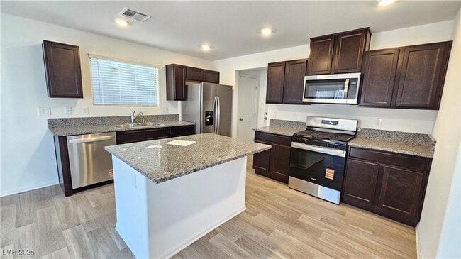 Building Photo - 6071 Swift Lariat St