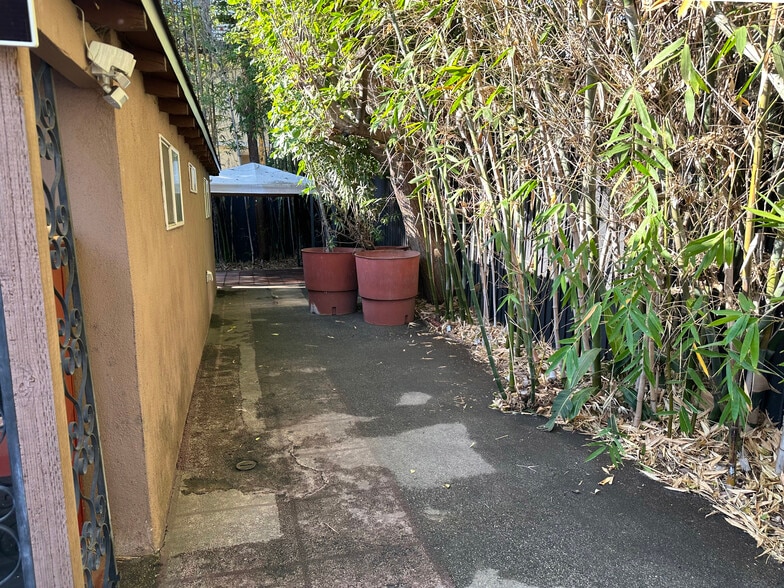 Path to yard and gazebo - 10809 Huston St