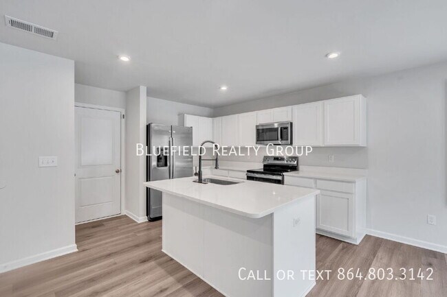 Building Photo - 139 Irish Vine Walk