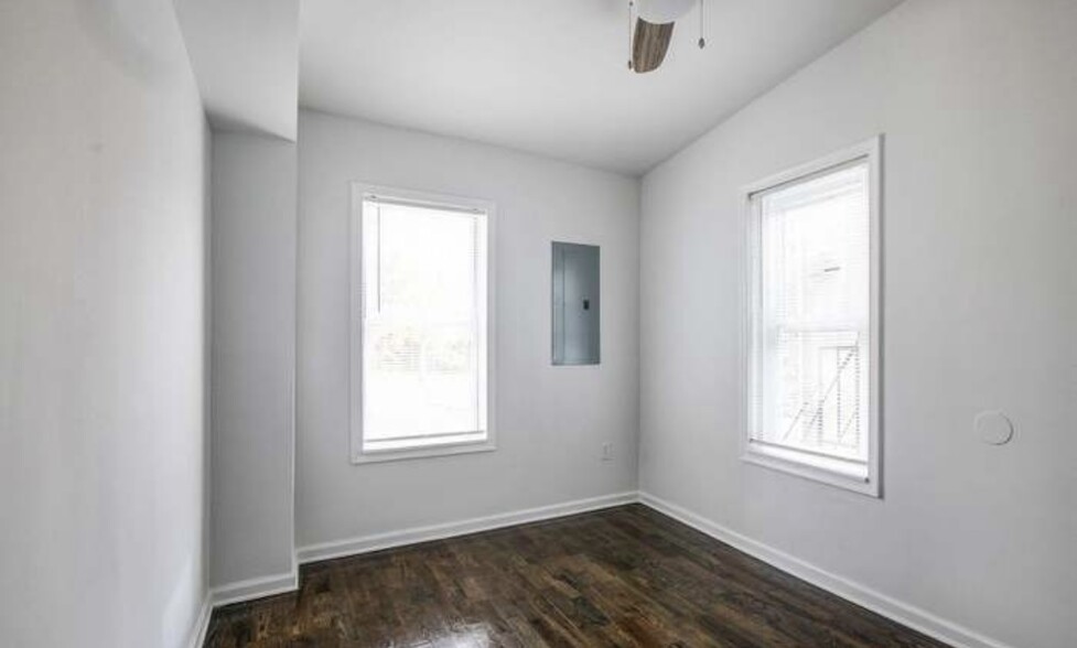 Building Photo - 815 N Calhoun St
