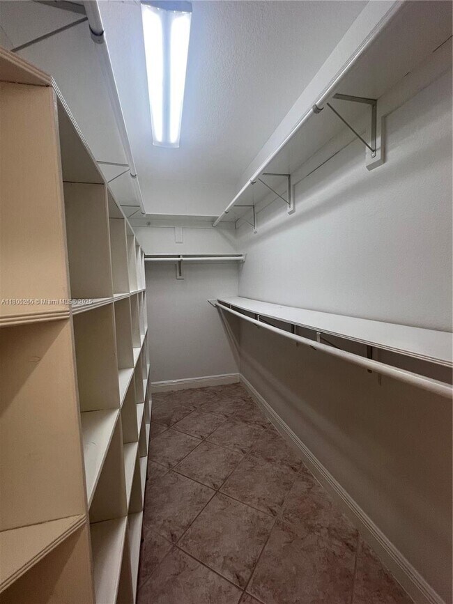 Building Photo - 2682 SW 139th Pl