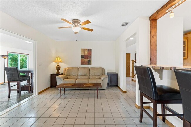 Building Photo - 41 Cochise Ct