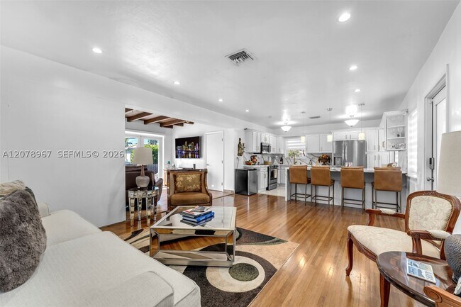 Building Photo - 3110 SW 82nd Ave