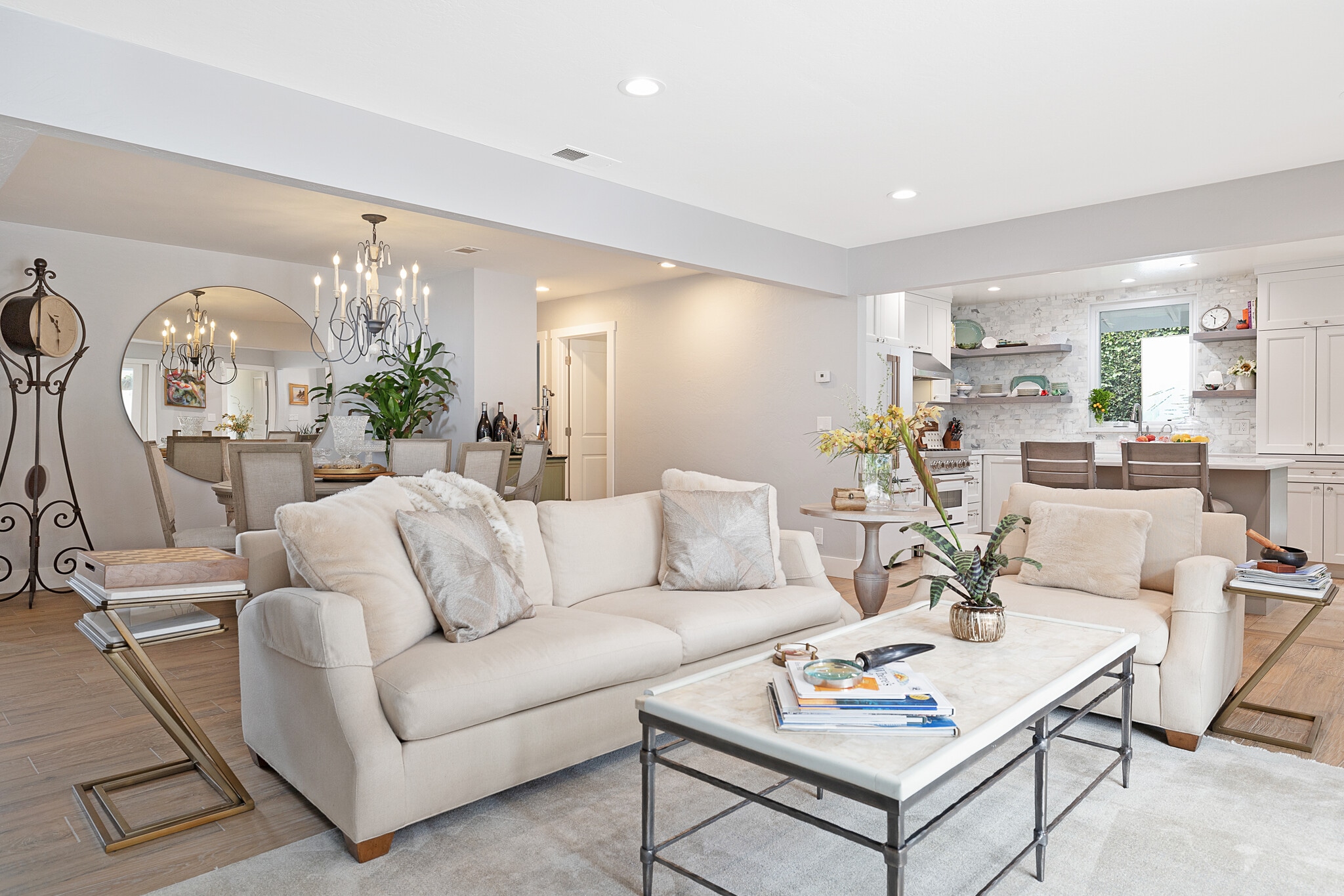 Building Photo - 1214 Del Mar Ave