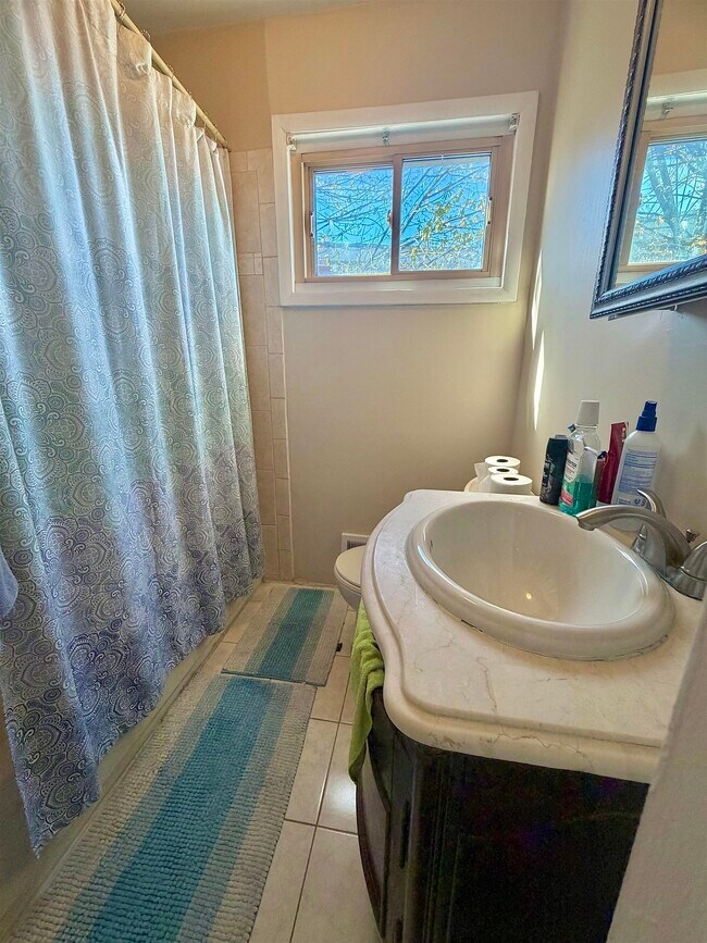 Building Photo - 3515 Charles Ct