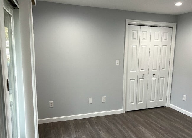 Building Photo - 108 Norton Ave