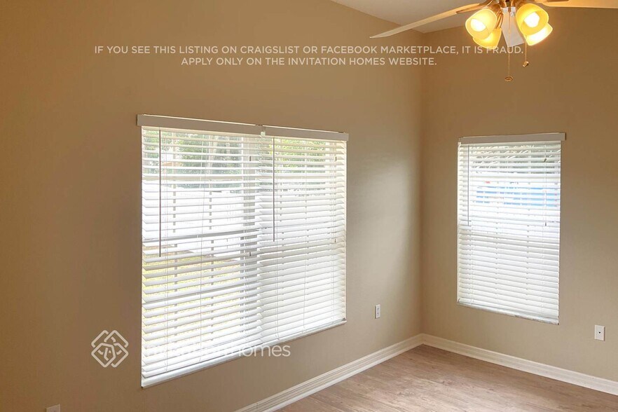 Building Photo - 2279 Couples Dr