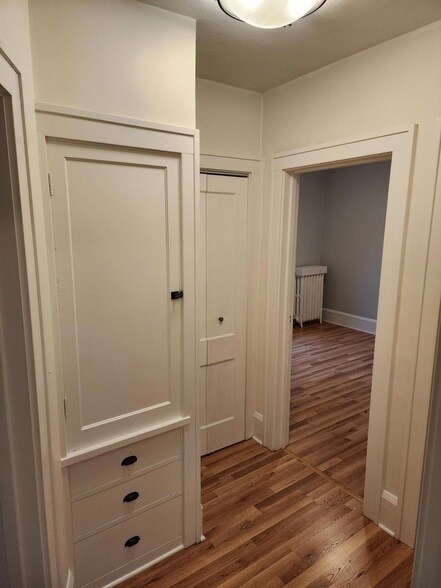 Building Photo - 4840 Upton Ave S