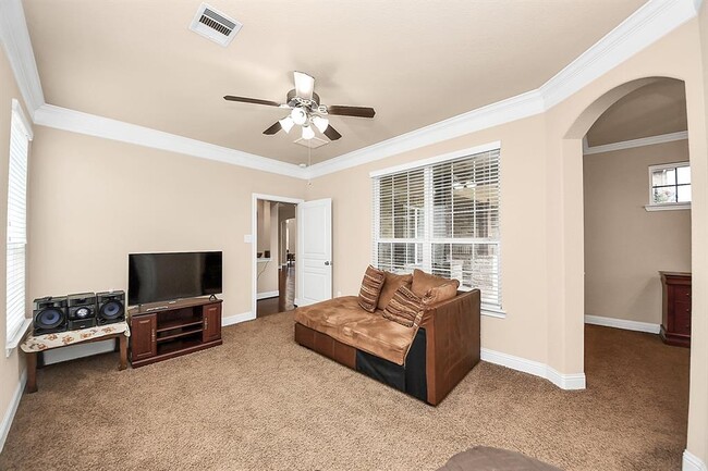 Building Photo - 22719 Shieldhall Ln