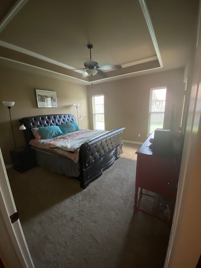 Building Photo - Haughton Home!