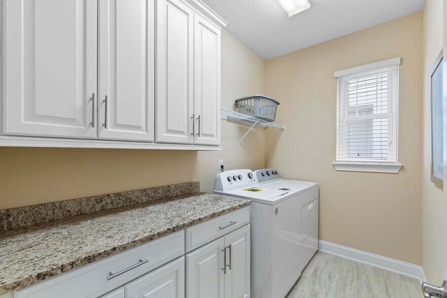 Building Photo - 2678 Sunset Inlet Dr