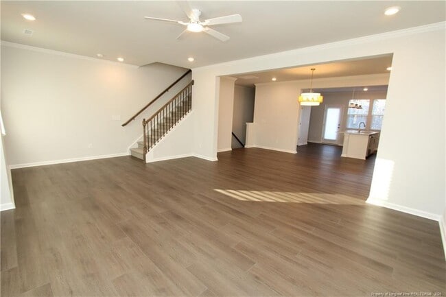 Building Photo - 510 Light Oak Wy