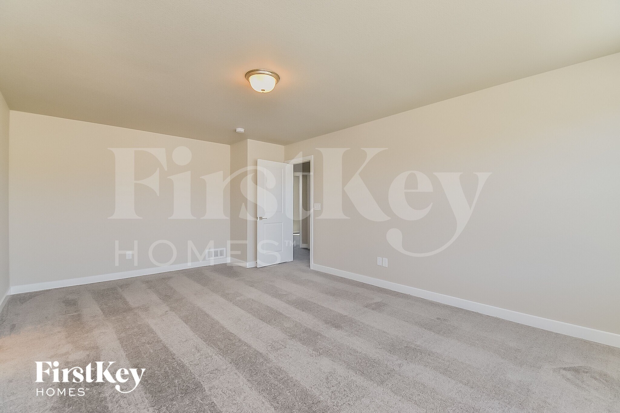 Building Photo - 10471 Horton Dr