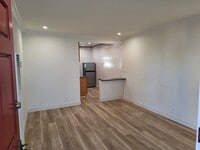 Building Photo - 1519 Armacost Ave