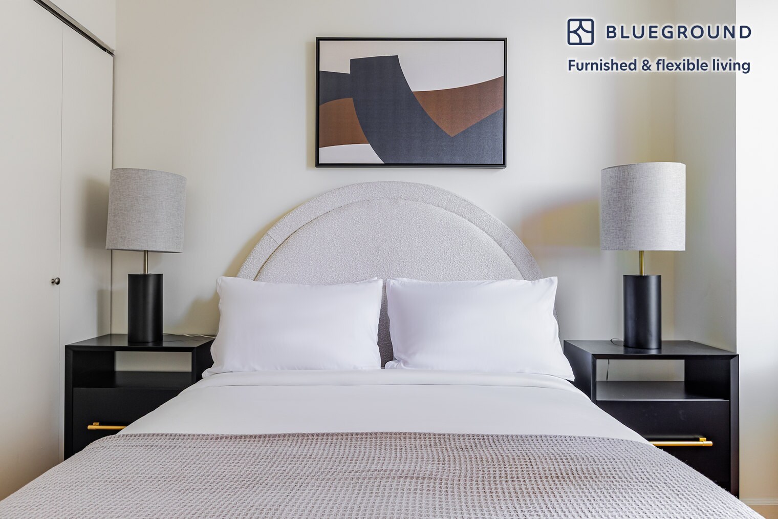 Building Photo - 4-75-75 48th Ave