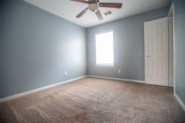 Building Photo - 8405 Comal St